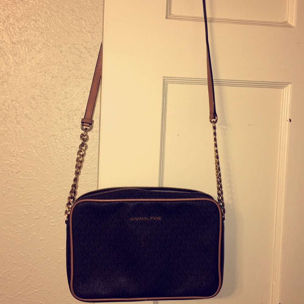 Iike New Michael Kors Crossbody